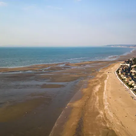 Apartment Horizon Marin-8 By Interhome Cabourg