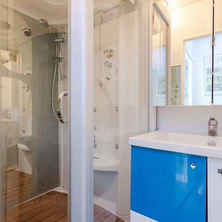 Horizon Marin-8 By Interhome *