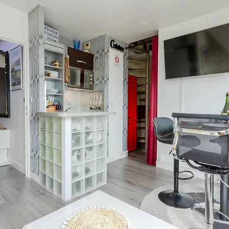 Horizon Marin-8 By Interhome